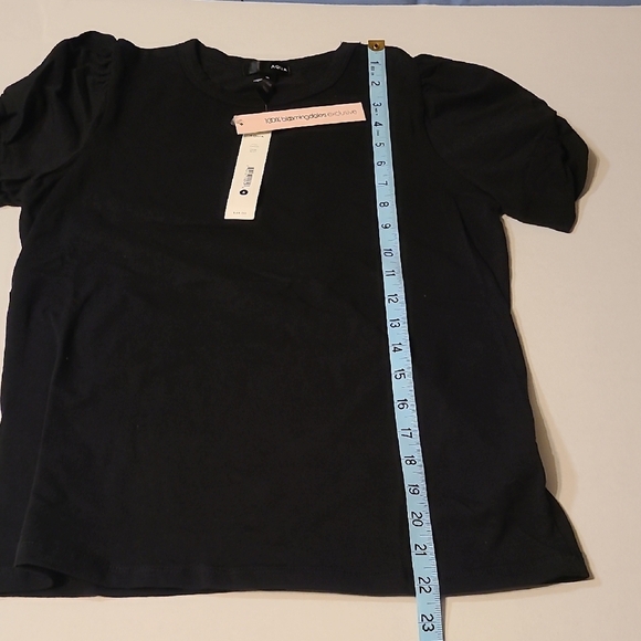 Aqua Classic Black Women's Top Small Runched Short Sleeve NWT - Picture 8 of 10